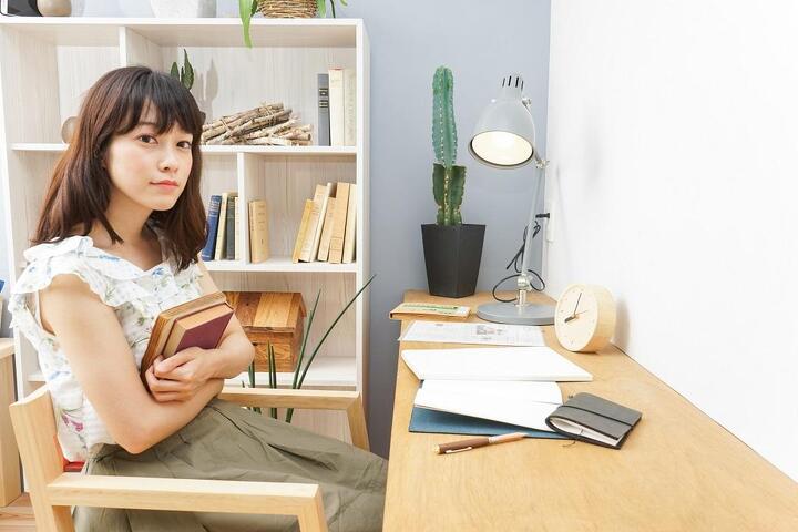 【新築のフローリングの選び方】種類や色、トラブル対応について解説