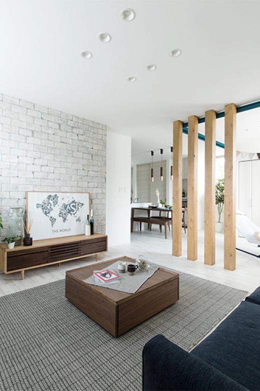 インゾーネの家 光を意識し、光で遊ぶ。<br>ヴィンテージインテリアの家。