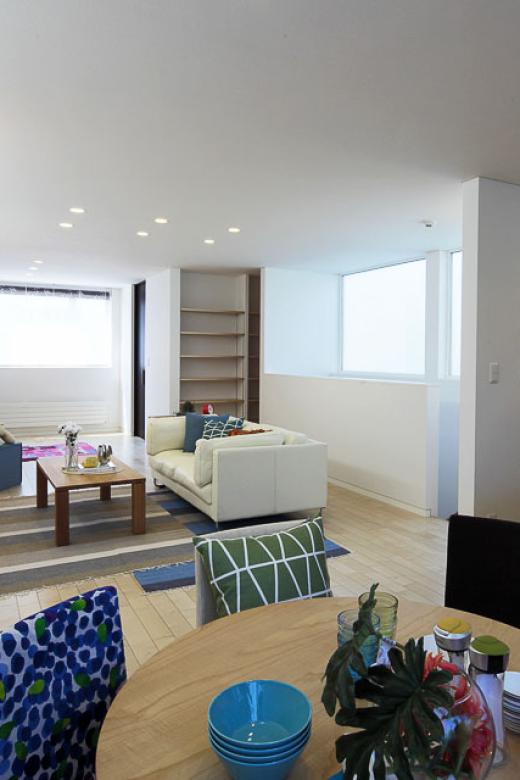 インゾーネの家 木の色を大切にした、柔らかい家。