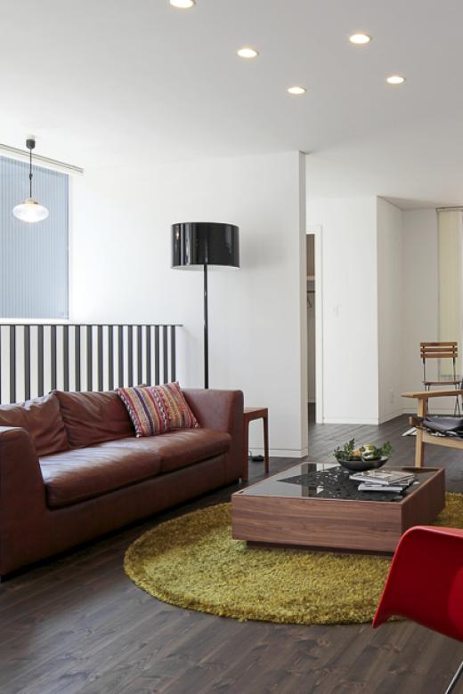 インゾーネの家 時間の流れを感じとる、<br>レトロシックな家。