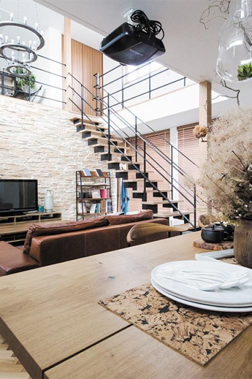 インゾーネの家 本物の素材にこだわって。ナチュラルヴィンテージな家。