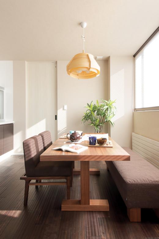 インゾーネの家 ミュージックラウンジのある、<br>大人の隠れ家的空間。