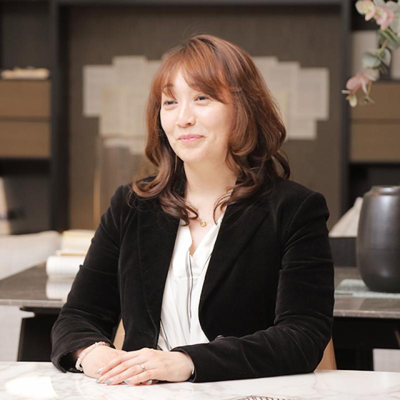 スタッフ：UEMURA